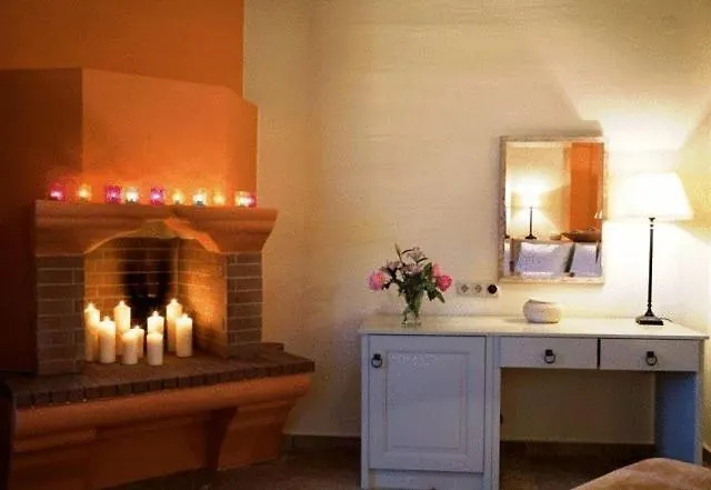 La Casa Rossa Maison d'hôtes Prínos